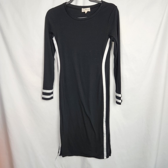 Women's Derek Heart Black Long Sleeve Midi Dress with White Side Stripes Medium - Picture 1 of 5